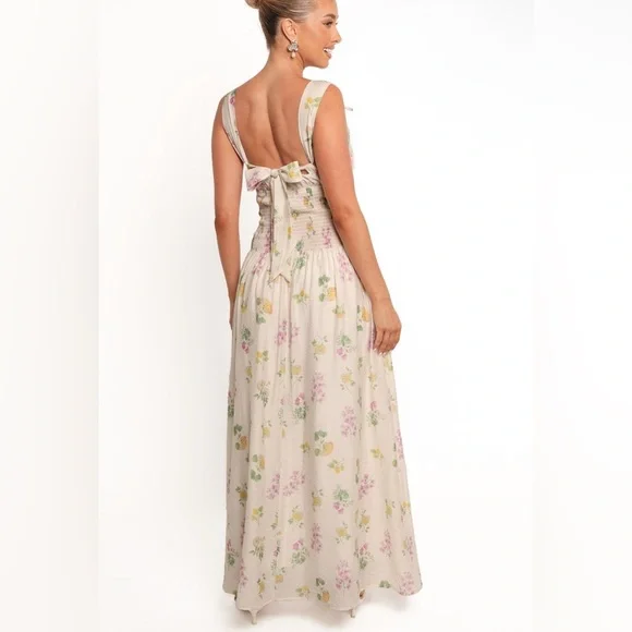 Petal and Pup Reverie Smocked Maxi Dress in Purple Ditzy Floral Size Medium - Picture 2 of 12